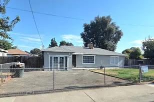 427 M St, Rio Linda, CA 95673 - Photo 3