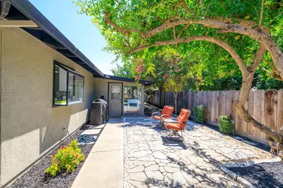 2510 Deanna Court, Turlock, CA 95382 - Photo 25