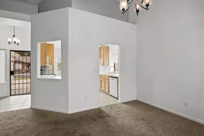 409 Montrose Court, Modesto, CA 95355 - Photo 9