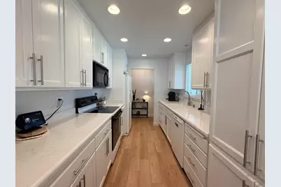 9313 Emily Street, Elk Grove, CA 95624 - Photo 3