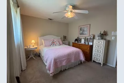 9313 Emily Street, Elk Grove, CA 95624 - Photo 13
