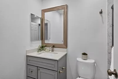 8439 Loire Court, Stockton, CA 95209 - Photo 25