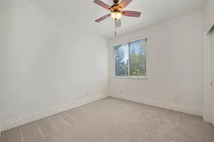 5825 Oak Pl Ct, Fair Oaks, CA 95628 - Photo 49