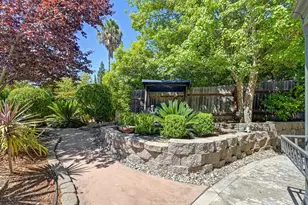 5825 Oak Pl Ct, Fair Oaks, CA 95628 - Photo 57