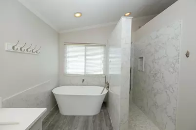 1513 Ullrey Avenue, Escalon, CA 95320 - Photo 41