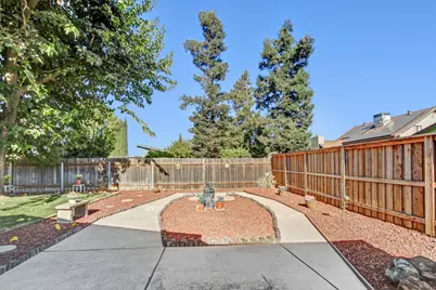 828 Harvard, Woodland, CA 95695 - Photo 39