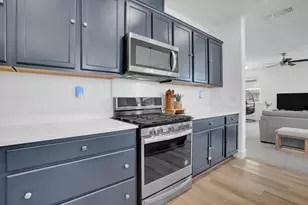 2897 Rabbit Holw Dr, Lathrop, CA 95330 - Photo 13
