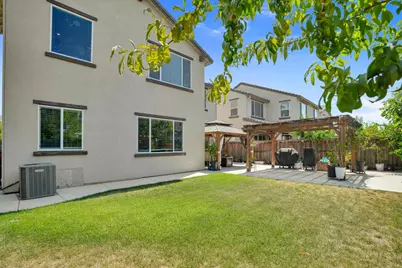 2897 Rabbit Hollow Drive, Lathrop, CA 95330 - Photo 35
