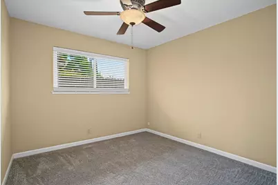 8908 Twin Falls Drive, Sacramento, CA 95826 - Photo 25