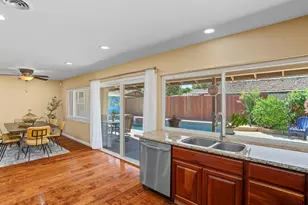 8908 Twin Falls Dr, Sacramento, CA 95826 - Photo 9