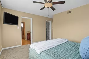 8908 Twin Falls Dr, Sacramento, CA 95826 - Photo 21