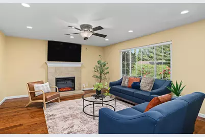 8908 Twin Falls Drive, Sacramento, CA 95826 - Photo 15