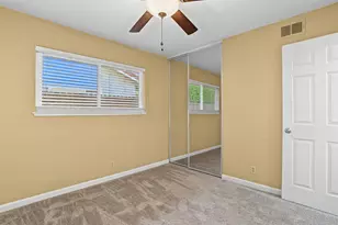 8908 Twin Falls Dr, Sacramento, CA 95826 - Photo 29