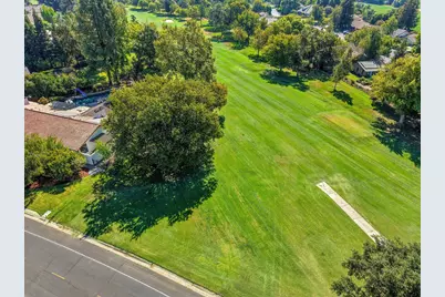 1 Clubhouse Drive, El Macero, CA 95618 - Photo 3