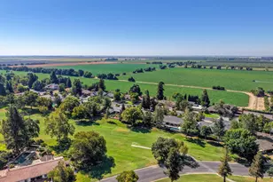 1 Clubhouse Dr, El Macero, CA 95618 - Photo 7
