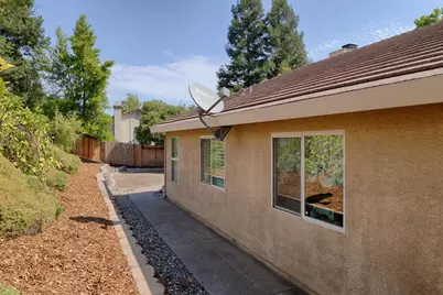 5202 Equestrian Court, Rocklin, CA 95677 - Photo 29