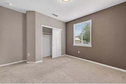 7487 Tapiro Way, Sacramento, CA 95829 - Photo 5