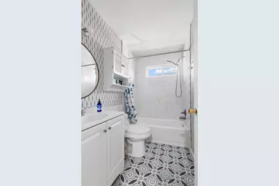7706 La Mancha Way, Sacramento, CA 95823 - Photo 17