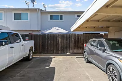 7706 La Mancha Way, Sacramento, CA 95823 - Photo 23