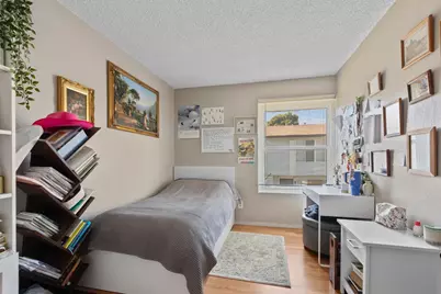 7706 La Mancha Way, Sacramento, CA 95823 - Photo 15
