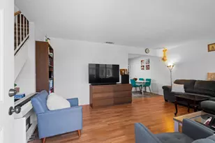 7706 La Mancha Way, Sacramento, CA 95823 - Photo 3