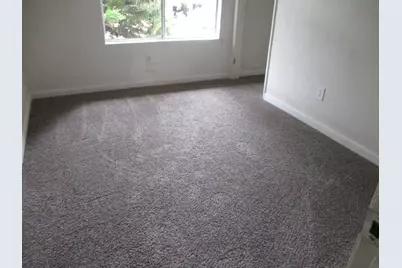 8512 Acapulco Way, Stockton, CA 95210 - Photo 17