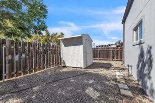 203 Shasta St, Roseville, CA 95678 - Photo 23