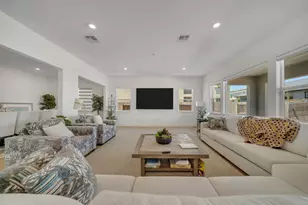 1056 Elite St, Roseville, CA 95747 - Photo 19