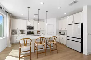 8021 Gwinn Cir, Elk Grove, CA 95757 - Photo 17