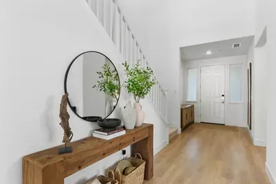 8021 Gwinn Circle, Elk Grove, CA 95757 - Photo 9