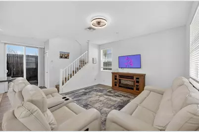6 Aurum Park Court, Sacramento, CA 95838 - Photo 5