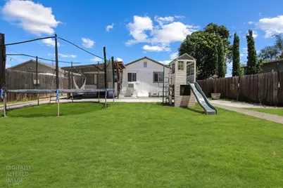 631 S Oro Avenue, Stockton, CA 95215 - Photo 31