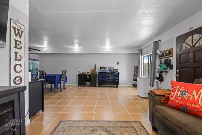 631 S Oro Avenue, Stockton, CA 95215 - Photo 9