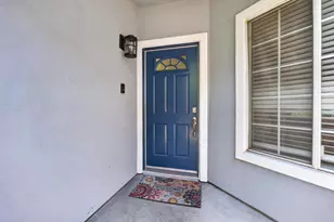 9024 Beryl Creek Way, Elk Grove, CA 95758 - Photo 3