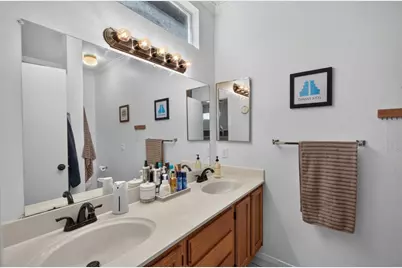 9024 Beryl Creek Way, Elk Grove, CA 95758 - Photo 31