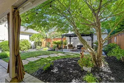 1725 50th Street, Sacramento, CA 95819 - Photo 49