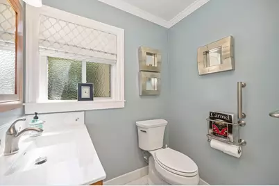 1725 50th Street, Sacramento, CA 95819 - Photo 25