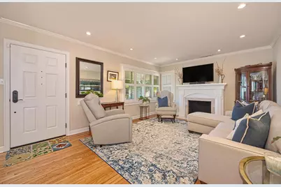 1725 50th Street, Sacramento, CA 95819 - Photo 11