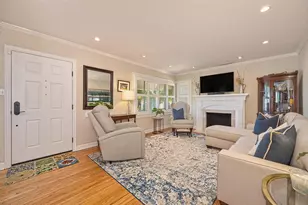 1725 50th St, Sacramento, CA 95819 - Photo 11