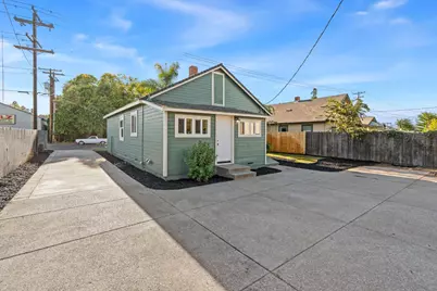 1124 S Sacramento Street, Lodi, CA 95240 - Photo 25