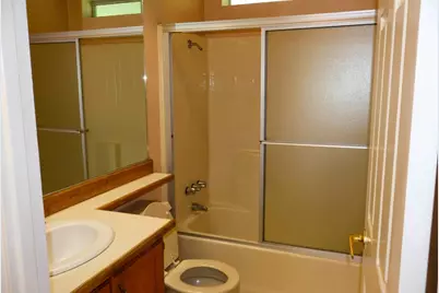 8 Silverwood Court, Lodi, CA 95242 - Photo 23