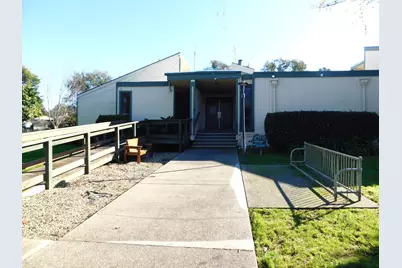 8 Silverwood Court, Lodi, CA 95242 - Photo 43
