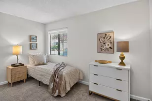 7445 Auburn Oaks Ct, Citrus Heights, CA 95621 - Photo 5