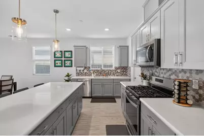 8138 Scrimshaw Way, Sacramento, CA 95829 - Photo 15