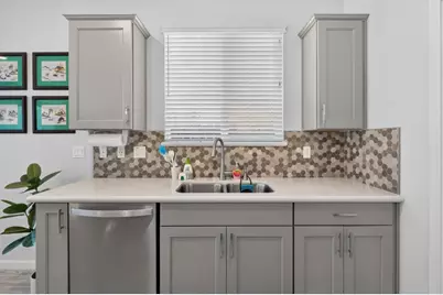 8138 Scrimshaw Way, Sacramento, CA 95829 - Photo 19
