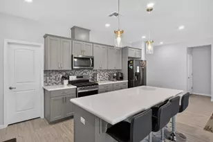 8138 Scrimshaw Wy, Sacramento, CA 95829 - Photo 13