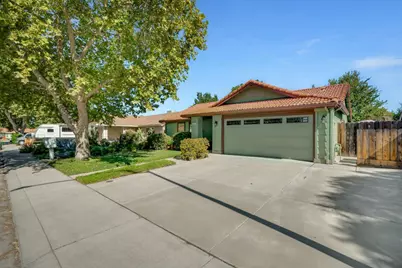 495 Mahogany Lane, Tracy, CA 95376 - Photo 3
