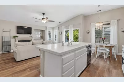 331 Bombay Circle, Sacramento, CA 95835 - Photo 13
