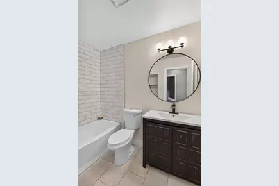 7711 Lakewood Park Drive, Sacramento, CA 95828 - Photo 23