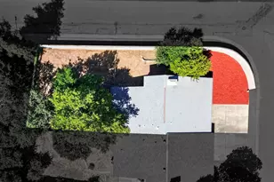 7711 Lakewood Park Dr, Sacramento, CA 95828 - Photo 41